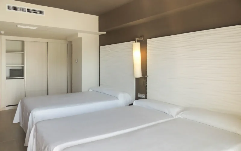 habitacion familiar cesar